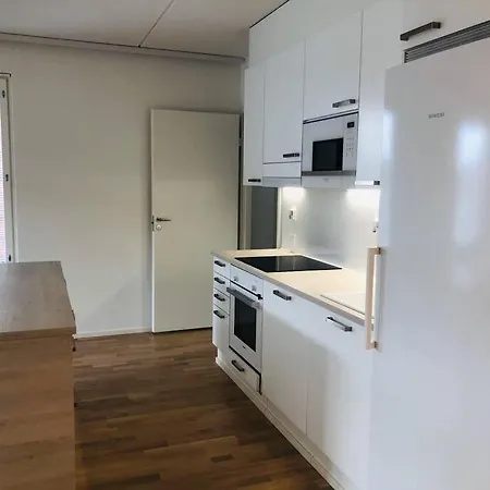 Uusi Kolmio Satamassa Sauna , Iso Parveke